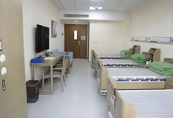深圳高新人才引进_冯骥荐电影南京照相馆：没有抒情只有血的事实 不是如此民进政才党执